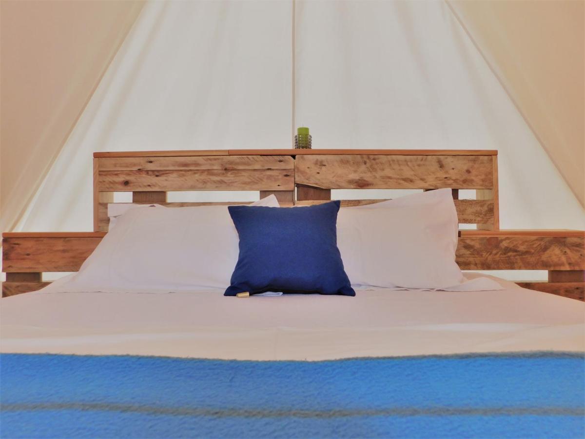 Отель Glamping Tent Ровинь Экстерьер фото